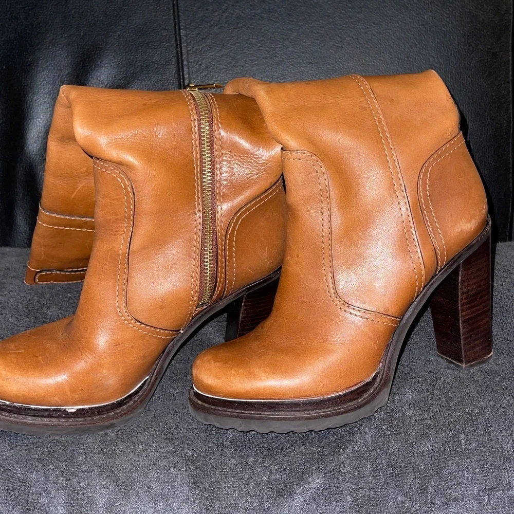 Tory Burch Brown Leather Knee-High Boots Women’s Size 7